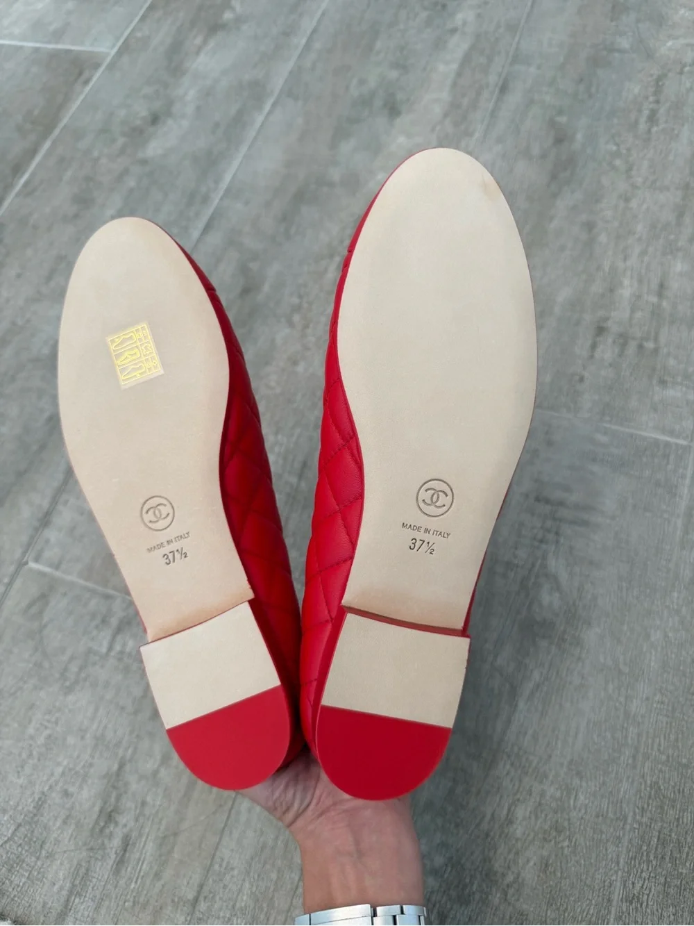 CHANEL  Matthieu Blazy Red Quilted Ballet Flats with Bow